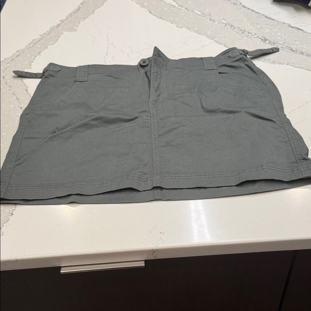 Athleta Khaki Green Mini Utility Skirt Never Worn Cotton Tab Accents Sz 16